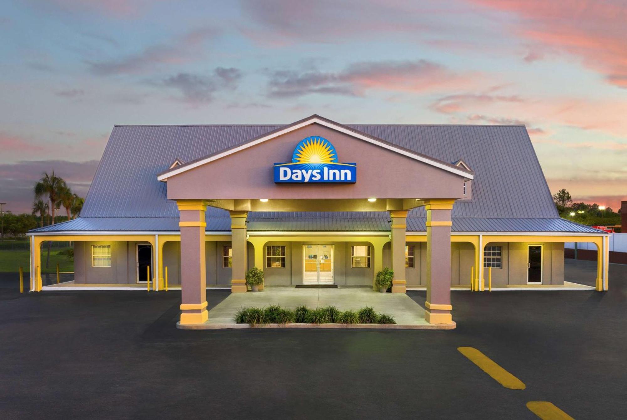 Days Inn By Wyndham Lake City I-75 מראה חיצוני תמונה